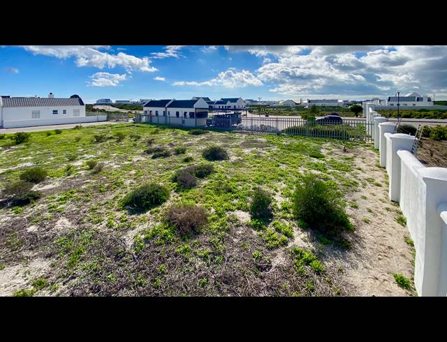 654M² VACANT LAND FOR SALE IN LAAIPLEK
